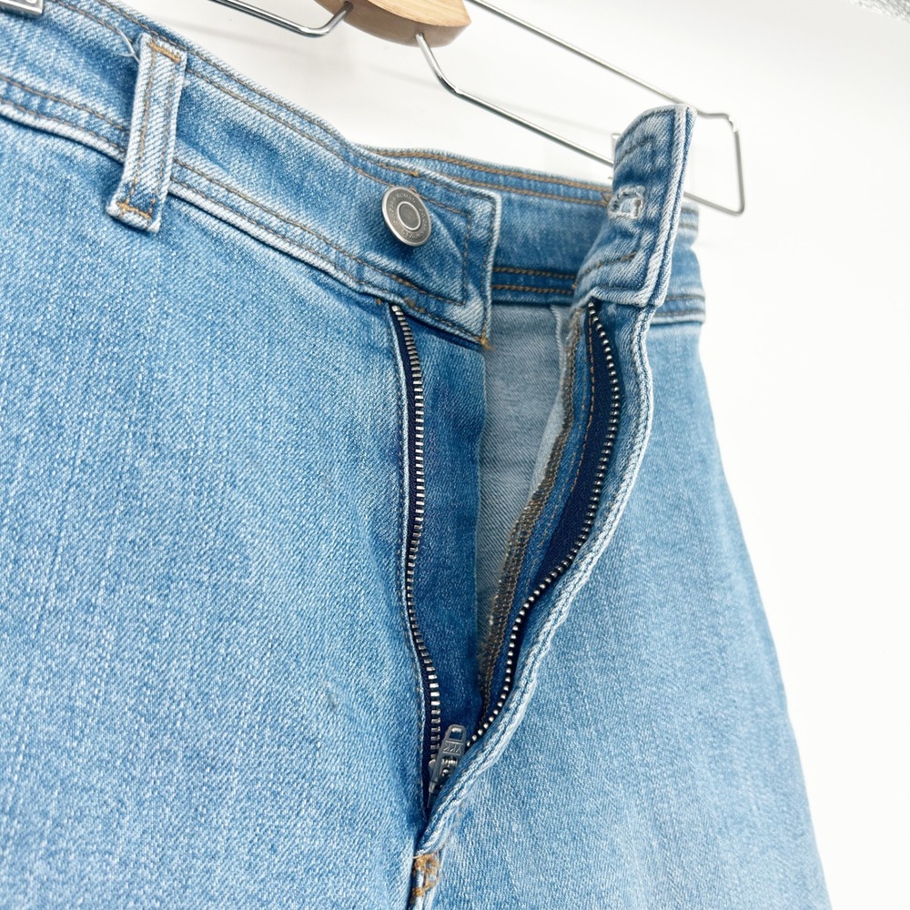 Zara Womens Medium Wash High Rise Raw Hem Baggy Wide Leg Barrel Jeans Size 0 - Picture 4 of 7